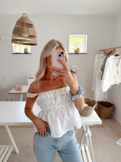 Bella top - digital sewing pattern