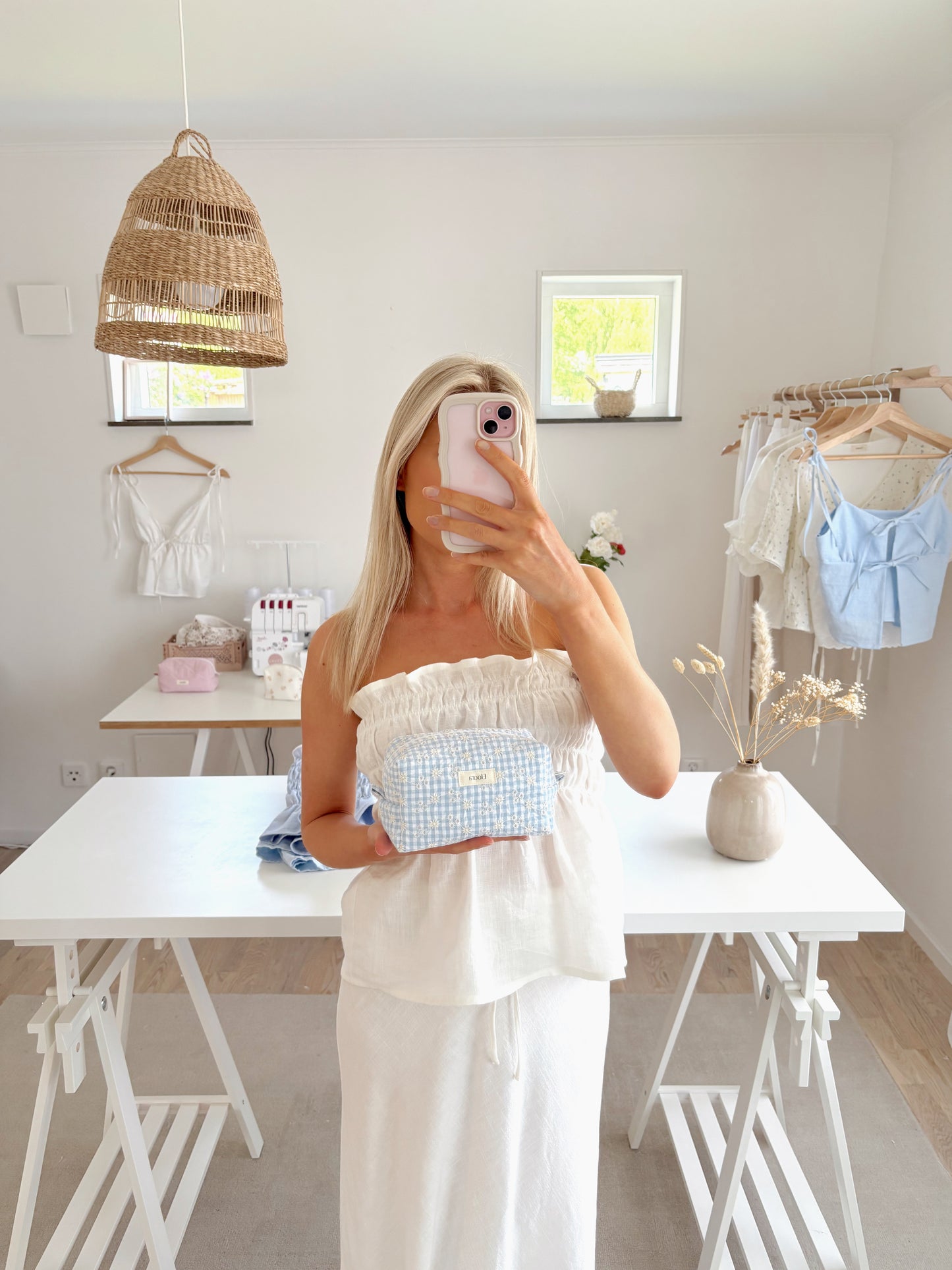 Makeup bag blue embroidered